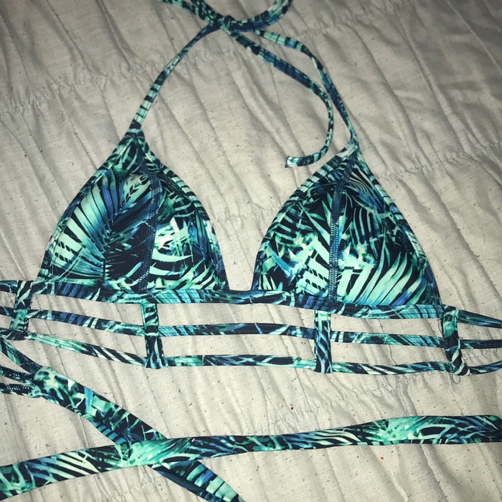Victoria’s Secret pink bikini top